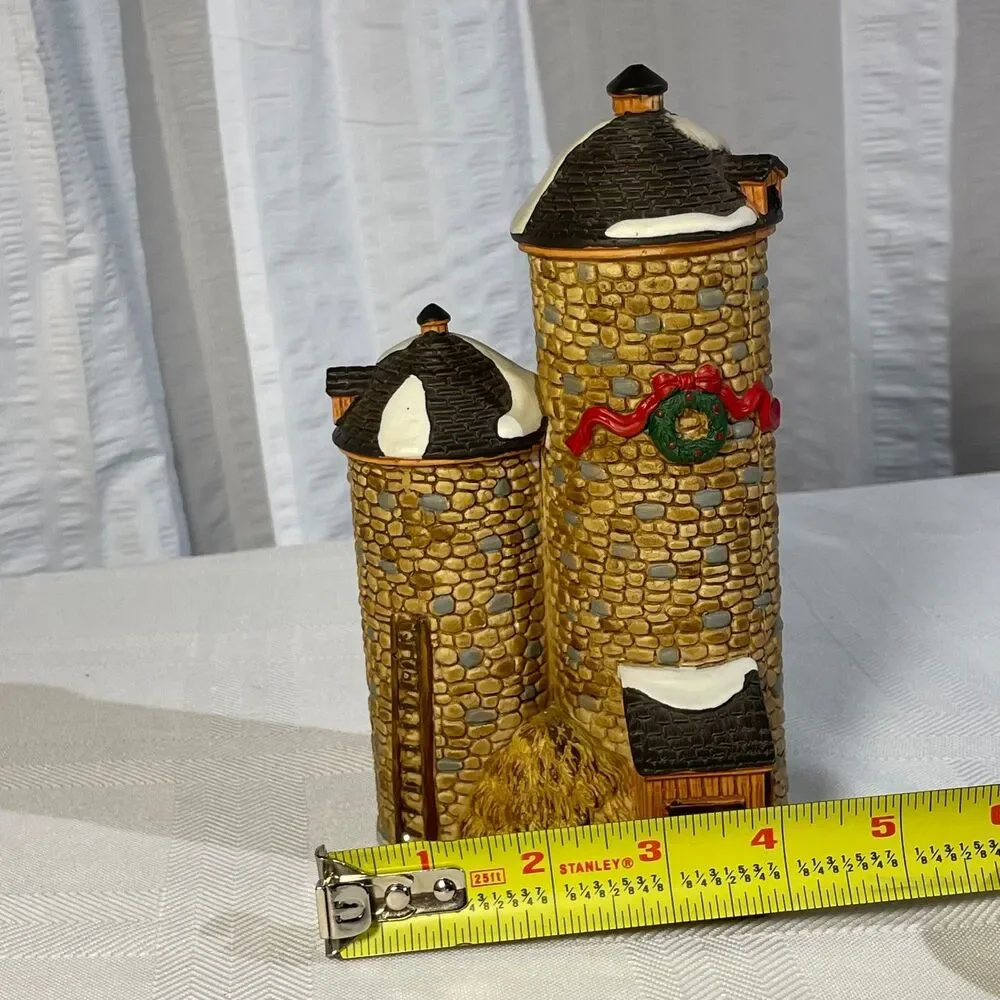 Lemax 1999 Silo #94381 Christmas Village Farm Porcelain Retired w/ Box(c25-926-1